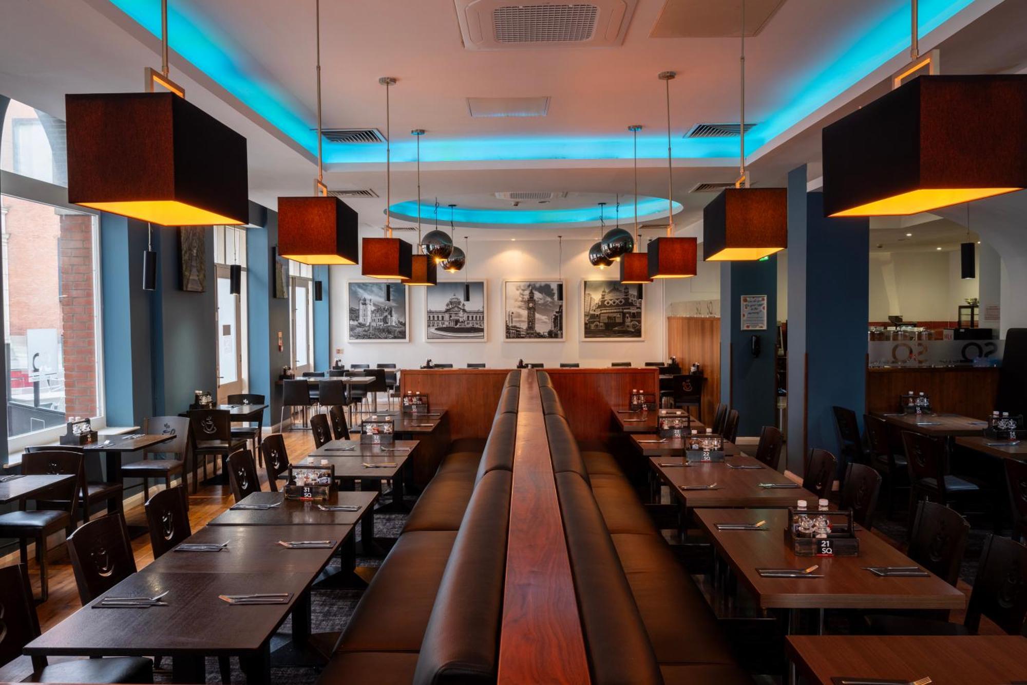 Ramada By Wyndham Belfast Hotel Kültér fotó